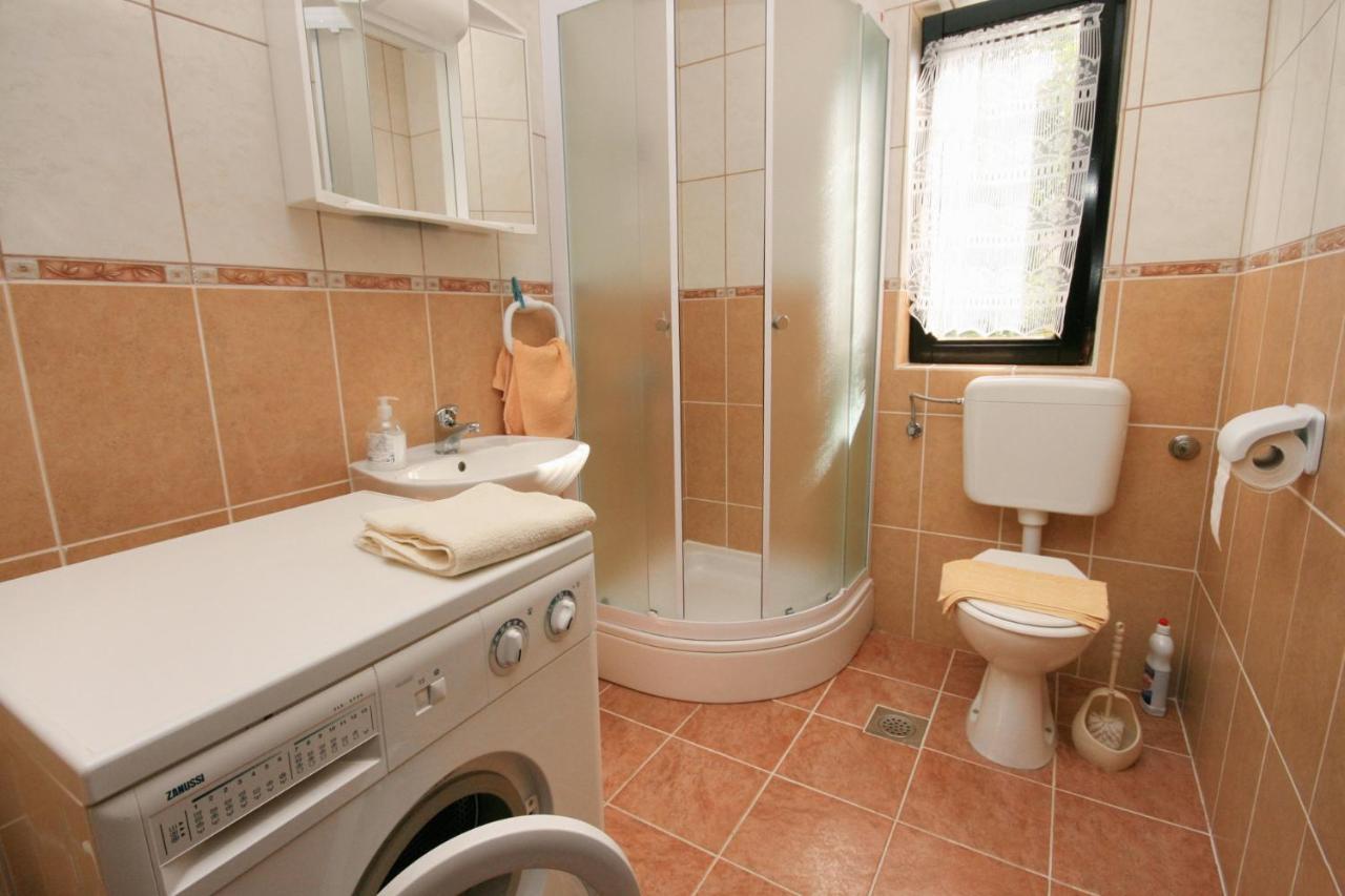 Apartments With A Parking Space Novi Vinodolski - 5514 Εξωτερικό φωτογραφία